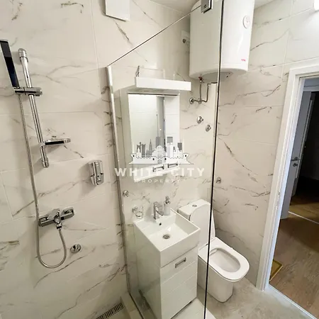 Apartment White City - Waterfront *